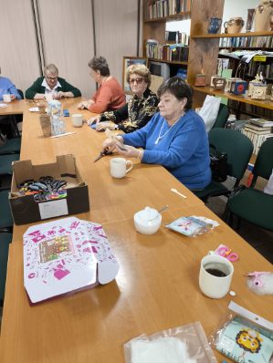 2025-ozdoby-z-filcu-031