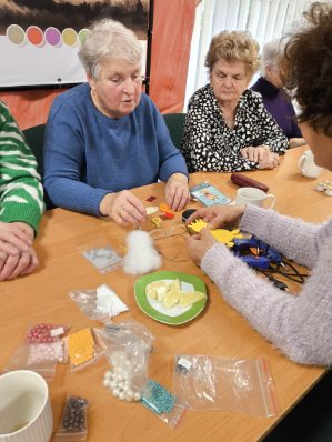 2025-ozdoby-z-filcu-036