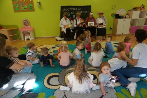 2025-Poczytaj-mi-babciu-poczytaj-mi-dziadku-przedszkole-004
