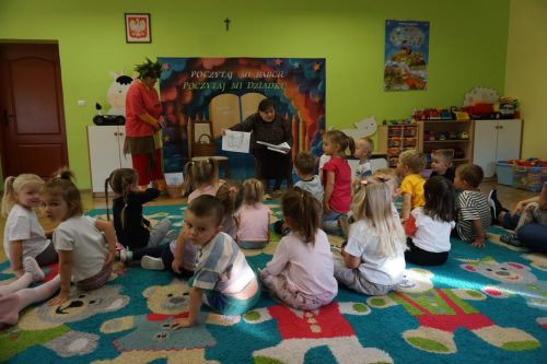 2025-Poczytaj-mi-babciu-poczytaj-mi-dziadku-przedszkole-005