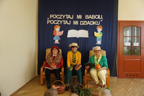 2025-Poczytaj-mi-babciu-poczytaj-mi-dziadku-przedszkole-013