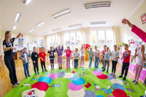 2025-Poczytaj-mi-babciu-poczytaj-mi-dziadku-przedszkole-024