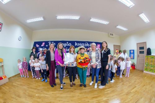 2025-Poczytaj-mi-babciu-poczytaj-mi-dziadku-przedszkole-028