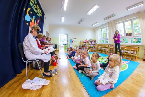 2025-Poczytaj-mi-babciu-poczytaj-mi-dziadku-przedszkole-029