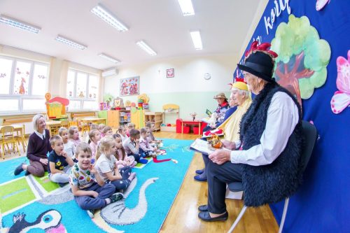 2025-Poczytaj-mi-babciu-poczytaj-mi-dziadku-przedszkole-030