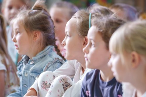 2025-Poczytaj-mi-babciu-poczytaj-mi-dziadku-przedszkole-063