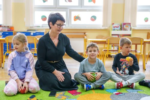 2025-Poczytaj-mi-babciu-poczytaj-mi-dziadku-przedszkole-069