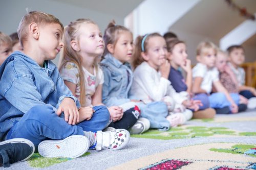 2025-Poczytaj-mi-babciu-poczytaj-mi-dziadku-przedszkole-094