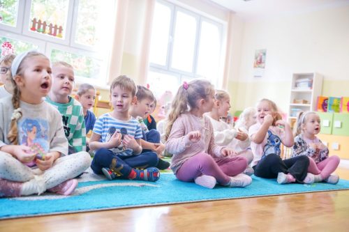 2025-Poczytaj-mi-babciu-poczytaj-mi-dziadku-przedszkole-099