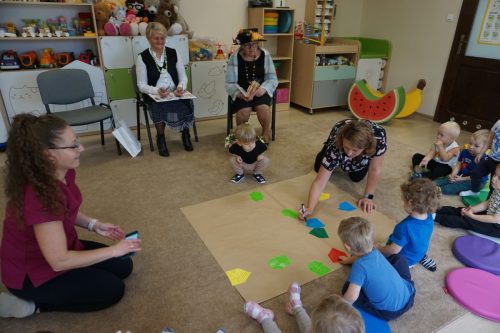 2025-Poczytaj-mi-babciu-poczytaj-mi-dziadku-zlobek-017