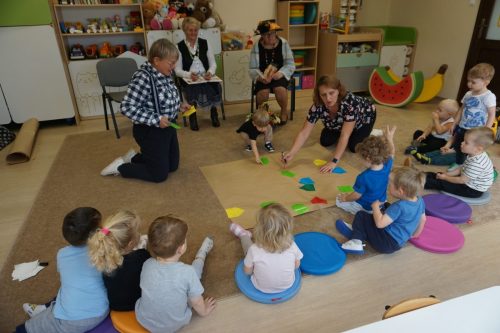 2025-Poczytaj-mi-babciu-poczytaj-mi-dziadku-zlobek-018