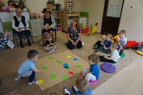 2025-Poczytaj-mi-babciu-poczytaj-mi-dziadku-zlobek-020