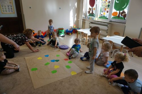 2025-Poczytaj-mi-babciu-poczytaj-mi-dziadku-zlobek-023