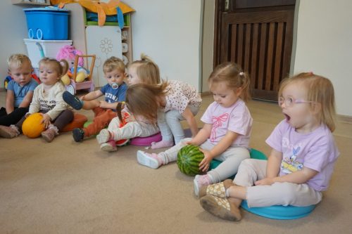 2025-Poczytaj-mi-babciu-poczytaj-mi-dziadku-zlobek-029