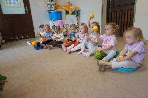 2025-Poczytaj-mi-babciu-poczytaj-mi-dziadku-zlobek-032