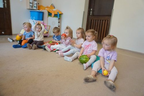 2025-Poczytaj-mi-babciu-poczytaj-mi-dziadku-zlobek-036