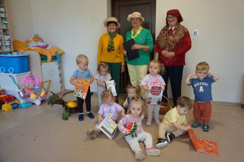 2025-Poczytaj-mi-babciu-poczytaj-mi-dziadku-zlobek-042