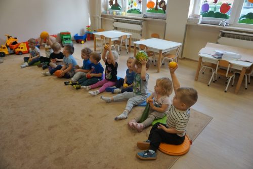 2025-Poczytaj-mi-babciu-poczytaj-mi-dziadku-zlobek-052