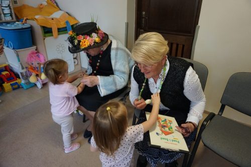 2025-Poczytaj-mi-babciu-poczytaj-mi-dziadku-zlobek-060