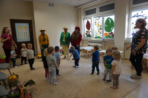 2025-Poczytaj-mi-babciu-poczytaj-mi-dziadku-zlobek-064