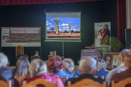 2025-Swiat-na-wyciagniecie-reki-J Kret-0067