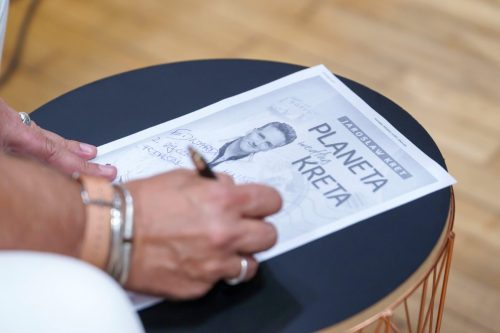 2025-Swiat-na-wyciagniecie-reki-J Kret-0074